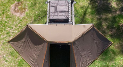 Using a car awning can provide several advantages for outdoor enthusiasts and travelers