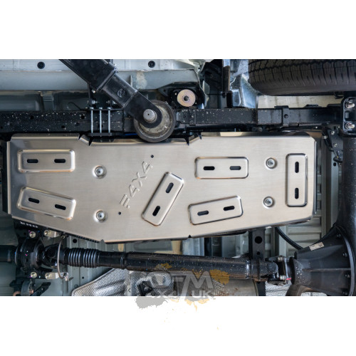 Fabryka 4x4 Toyota Hilux IX Travo 2026-on 4TREX 2.8 Diesel Manual Fuel Tank Guard