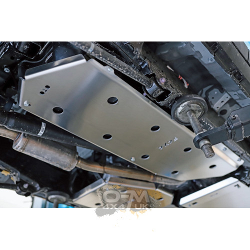 Fabryka 4x4 Toyota Land Cruiser J250 Fuel Tank Guard 2024-on