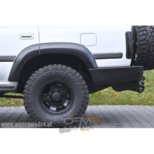 Rear Aluminium Bumper Toyota Land Cruiser J80 (1989–1998) – Fabryka 4x4 Lightweight