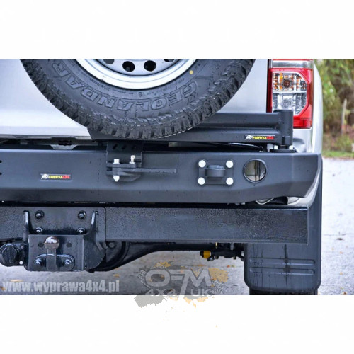 Rear Spare Wheel Swing Mount Toyota Hilux (2005–2015) – Fabryka 4x4 Carrier Arm