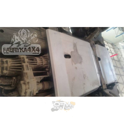 Fabryka 4x4 Gearbox Guard for Mitsubishi Pajero Iii 1999-2006 Auto