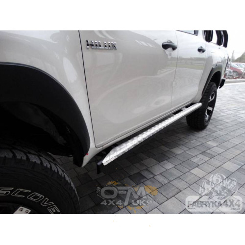 Fabryka 4x4 Toyota Hilux Revo 2016-on