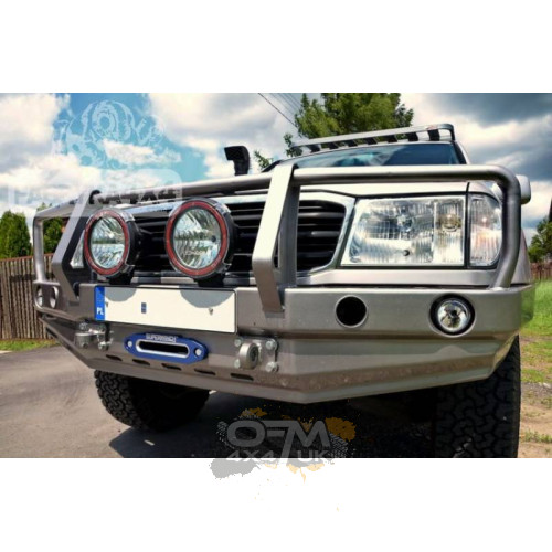 Fabryka 4x4 Front Bumper With Bullbar Toyota Land Cruiser J100 98-04 Version Before Facelift