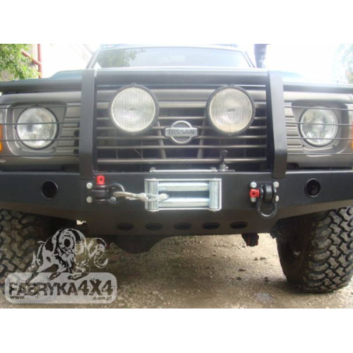 Fabryka 4x4 Front Steel Winch Bumper with Bullbar for Nissan Patrol Y60
