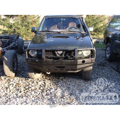 Fabryka 4x4 Front Steel Winch Bumper with Bullbar for Nissan Terrano Ii 96-00