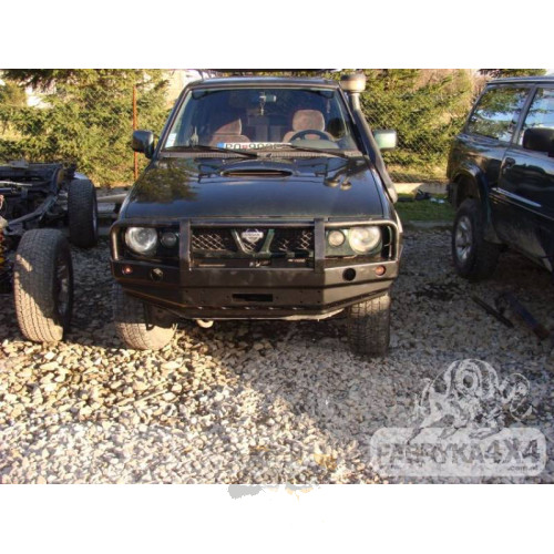 Fabryka 4x4 Front Steel Winch Bumper with Bullbar for Nissan Terrano Ii 96-00