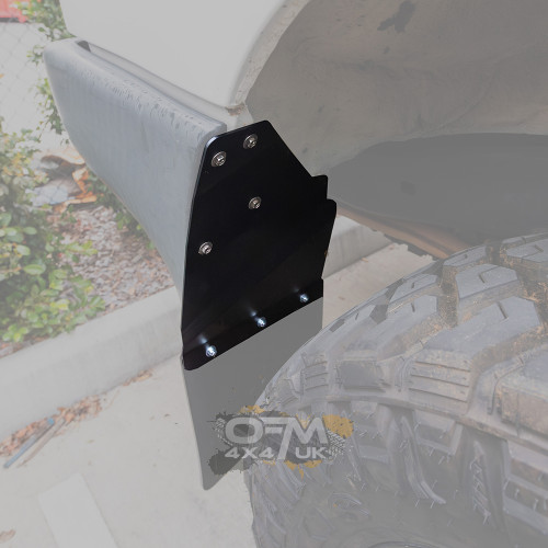 Superior Engineering Rear Mudflap Bracket Kit Toyota Land Cruiser 105 Series OE to -12 Offset