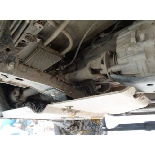 Aluminium Gearbox & Transfer Case Skid Plate Toyota Hilux (2005–2015) – Fabryka 4x4