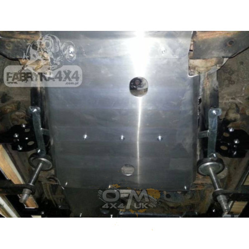 Fabryka 4x4 Aluminium Gearbox Guard for Toyota Land Cruiser 100 J100 Diesel Manual 1998–2007 – 6mm