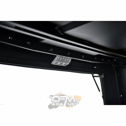 Aluminium Hardtop Toyota Hilux (2005-Onwards) – Fabryka 4x4