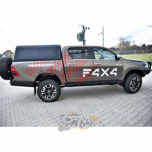 Aluminium Hardtop Toyota Hilux (2005-Onwards) – Fabryka 4x4