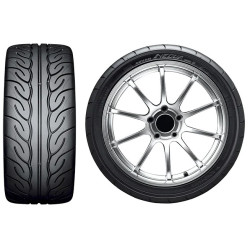 Yokohama ADVAN NEOVA AD08RS 215/45R17 87W Tyre