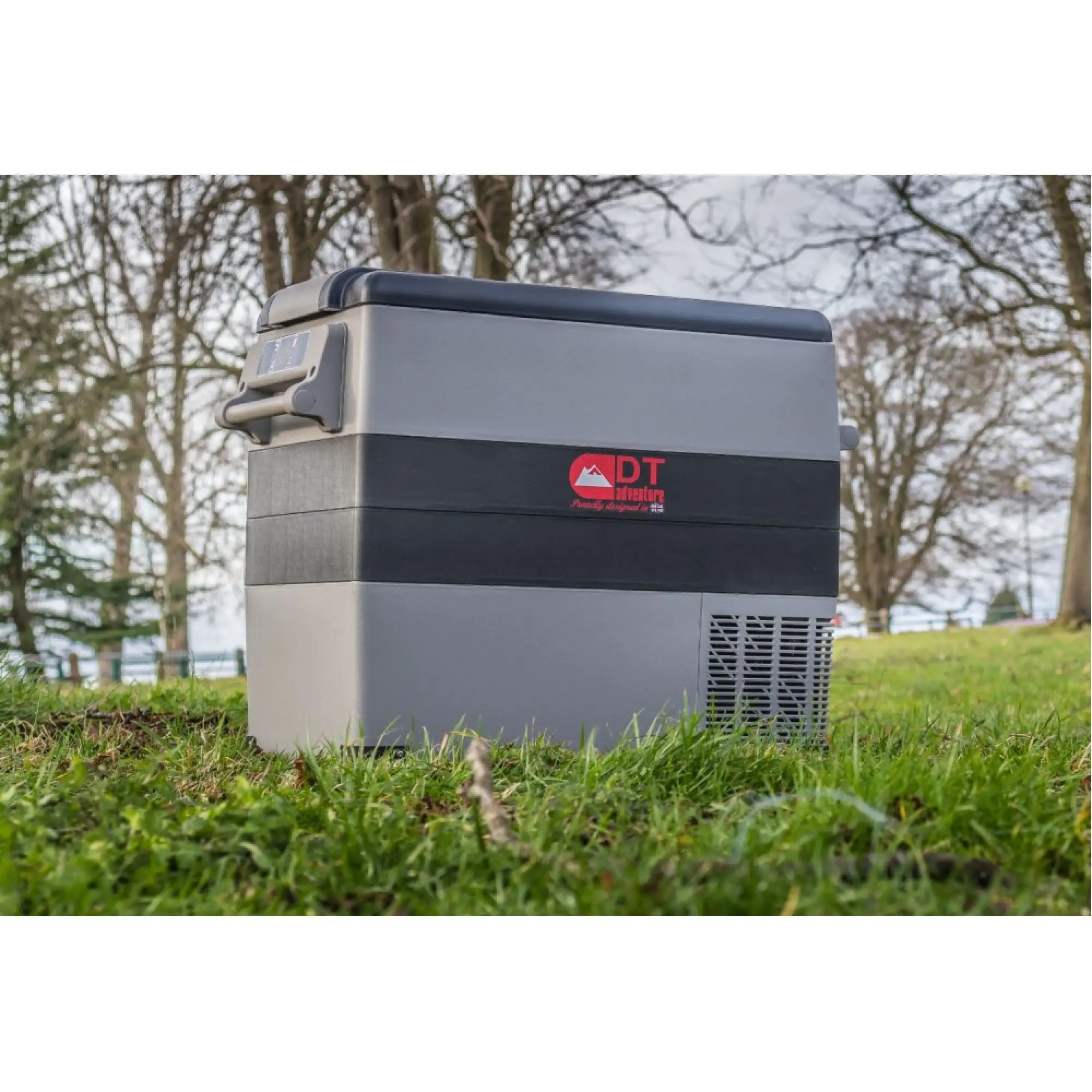 Portable fridge freezers and 12V camping accessories for 4x4 overlanding in the UK